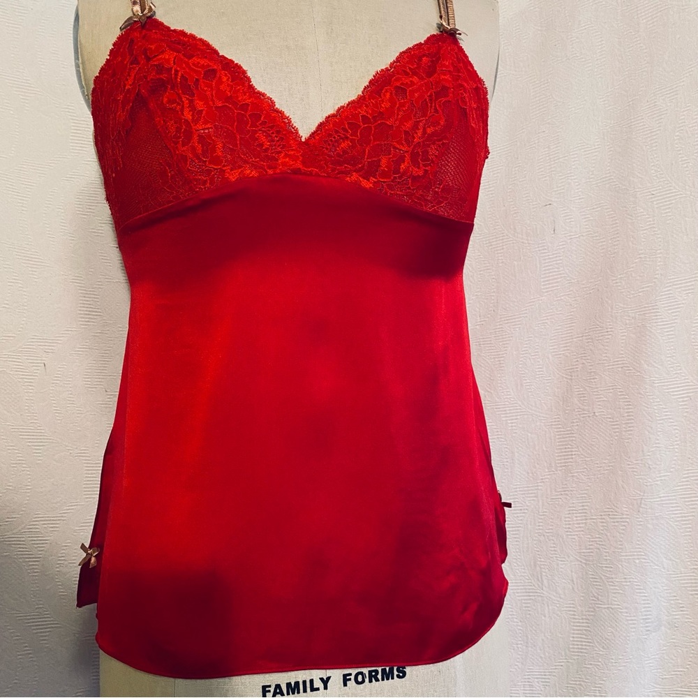 Heidi Klum Sm red stretch silk and lace . camisole